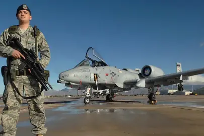 Orta Doğu'da sıcak saatler. ABD ve İran'dan tatbikat duyuruları geldi