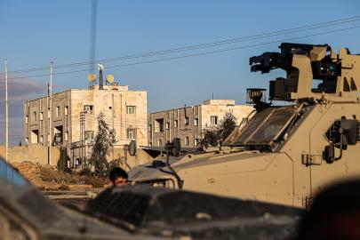 Suriye İçişleri Bakanlığı duyurdu. YPG'liler DAEŞ'li teröristleri serbest bıraktı  