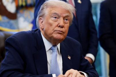 Yönettiği ülkenin bakanlığını dava etti. Trump, 10 milyar dolar istiyor