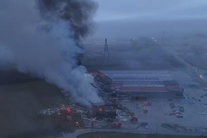 Yunanistan'da fabrika yandı, 3 kişi öldü