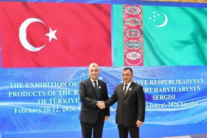 5 milyar dolarlık ticaret hedefi! Bakan Bolat'tan Türkmenistan ile ikili ticaret mesajı