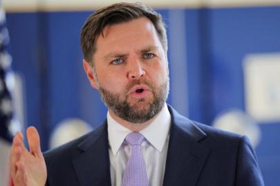 ABD Başkan Yardımcısı Vance, İran'a olası saldırıların uzun savaşa dönüşme ihtimali olmadığını söyledi