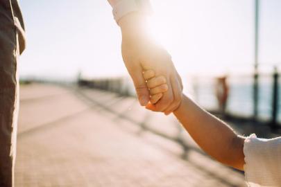 Ailede duygusal olarak ihmal edilen çocukların suça yönelme riski artıyor