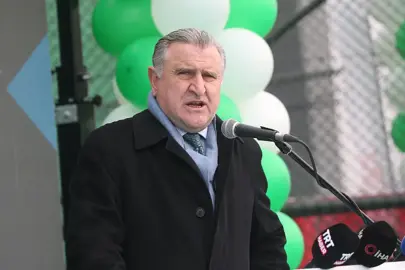 Bakan Bak'tan yasadışı bahis için açıklama! "Kime giderse gitsin devam edecek"