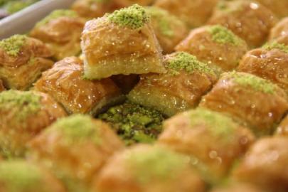 Baklava ve tatlı üreticileri ramazanda fiyatları sabitledi