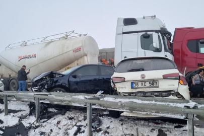 Erzurum'da zincirleme kaza: Çok sayıda yaralı var