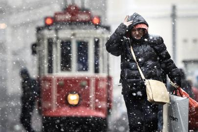İstanbul için kar ve fırtına uyarısı