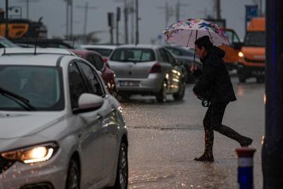 İzmir'e 44 günde geçen yılın toplamından fazla yağış düştü