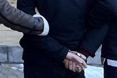 Küçükçekmecede bıçaklı trafik kavgası: Sürücü tutuklandı