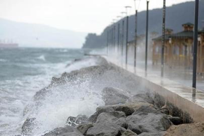 Meteoroloji'den Ege Denizi için fırtına uyarısı