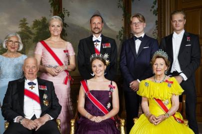 Norveç'te Epstein gölgesinde "saltanat kaldırılsın" oylaması