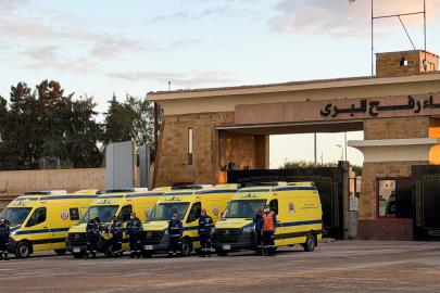 Refah Sınır Kapısı'ndan insani yardım geçişlerine izin verilmiyor 