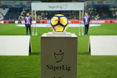 Süper Lig'in dibinde galibiyet krizi, zirvesinde namağlup seri