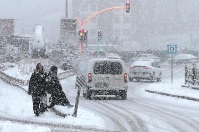 Yurdun doğusunda kar, güneyinde fırtına etkili olacak