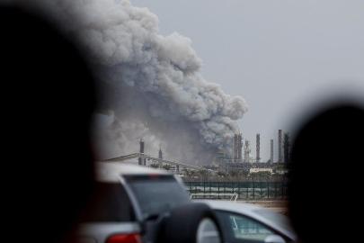 Bahreyn, İran'dan şu ana kadar yapılan 114 füze ve 190 İHA saldırısının engellendiğini açıkladı