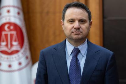 Bakan Gürlek: Hukuk güvenliğinin sağlanması için güncel sorunları sahadan alıyoruz