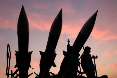 Devrim Muhafızları Ordusu: ABD'nin ikinci THAAD hava savunma sistemini vurduk