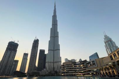 Dubai'de düşen şarapnel parçası nedeniyle 1 kişi öldü