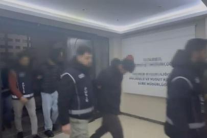 İstanbul'da sahte belge operasyonunda 13 zanlı yakalandı