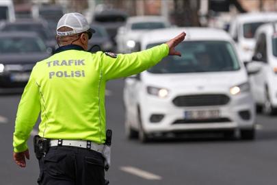 İstanbul'da yarın bazı yollar trafiğe kapatılacak