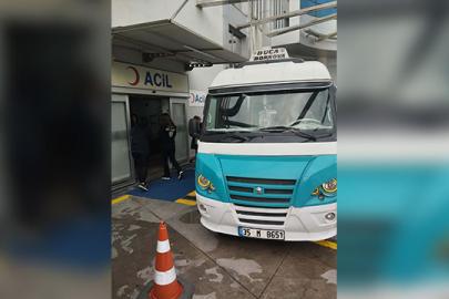 İzmir'de ilginç olay: Dolmuşta doğum yaptı