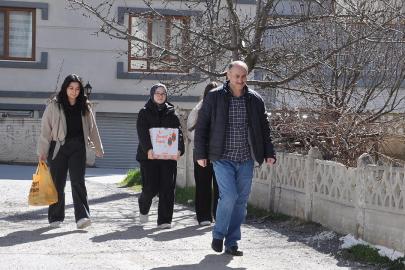 Lise öğrencilerinden ramazan dayanışması