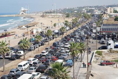 Lübnan'da göç dalgası büyüyor: Bir günde 100 bin kişi evini terk etti