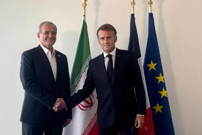 Pezeşkiyan ve Macron görüştü