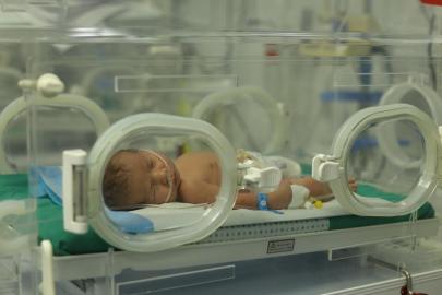 Soykırımcı İsrail ablukası Gazzede sağlık sistemini çöküşün eşiğine getirdi