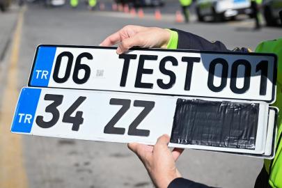 Standart dışı plakalara 27 Şubat'tan itibaren kesilen cezalar iptal edildi