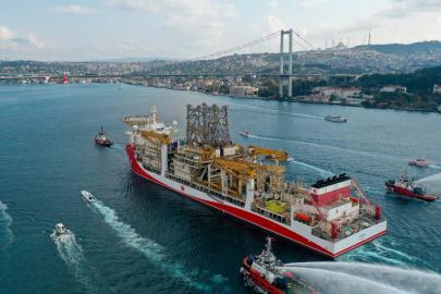 Yunan basını: Dünya enerji krizi yaşarken Türkiye enerjide üç kıtaya yayılıyor