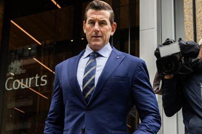 Avustralya'da, Afganistan'da savaş suçu işlemekle suçlanan eski asker kefaletle serbest bırakıldı