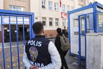 Bakan Çiftçi: Okul giriş ve çıkış saatlerinde kolluk görünürlüğü artırılacak