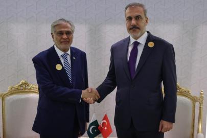 Dışişleri Bakanı Fidan, Pakistanlı mevkidaşı Dar ile görüştü