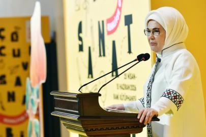 Emine Erdoğan'dan Rami Çocuk ve Sanat Bienali'ne ilişkin paylaşım
