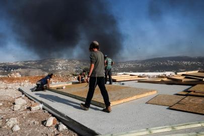 Filistin topraklarını gasbeden işgalciler Batı Şeria'da bir Filistinliyi öldürdü
