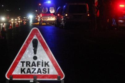 Kütahya'da kırmızı ışıkta bekleyen araca çarpan tır sürücüsü ağır yaralandı