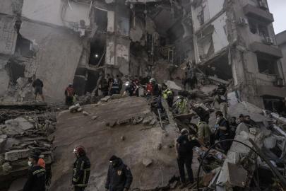 Lübnan Sağlık Bakanlığı: İsrailin dün düzenlediği saldırılarda ölenlerin sayısı 303'e yükseldi