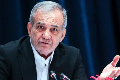 Pezeşkiyan: İran'da sertlik yanlıları ya da ılımlı yok, hepimiz İranlıyız