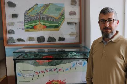 Simav'da son bir yılda yaklaşık 5 bin 500 deprem meydana geldi