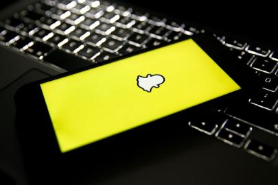 Snapchatin çatı şirketi Snap Inc. 1000 çalışanını işten çıkarıyor