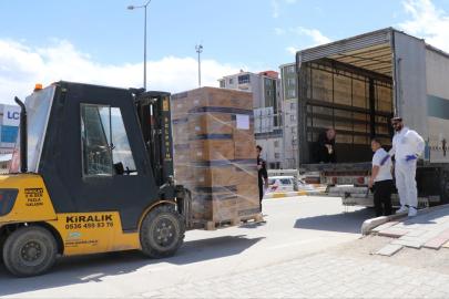 Türkiye'den İran'a tıbbi malzeme yardımı