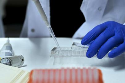 Türkiye'nin ilk özgün ilaç adayının faz 1 çalışması tamamlandı