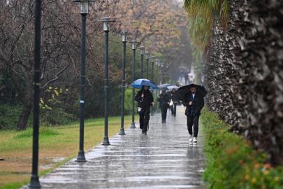 Yeni haftada sıcaklık düşecek, yağış görülecek