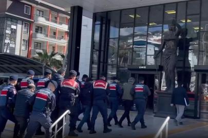 Zehir tacirlerine göz açtırılmıyor: 425 bin hap ele geçirildi