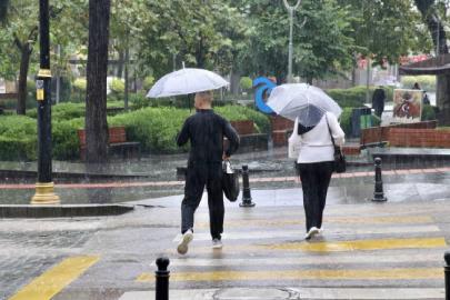 13 il için sarı uyarı: Kuvvetli yağışa dikkat