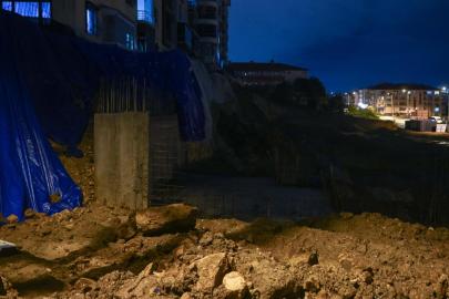 Ankara'da sağanak nedeniyle apartmanın istinat duvarı çöktü