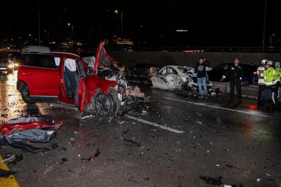 Ankara'da zincirleme trafik kazası: 8 yaralı