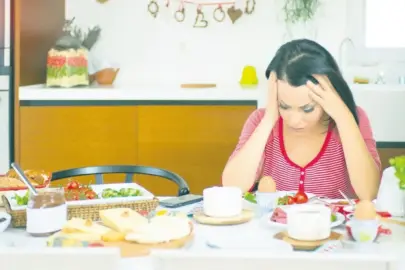 Düzensiz öğünler depresyon riskini artırıyor