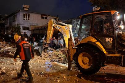Hatay'da sağanak nedeniyle ev çöktü: 1 ölü